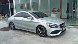 Selling Brightsilver Mercedes-Benz A-Class 2018 in Parañaque
