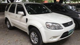 White Ford Escape 2012 for sale in Quezon