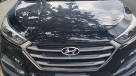 Selling Black Hyundai Tucson 2014 in Pasay