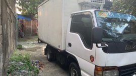 Selling White Isuzu Elf 2001 in Bocaue