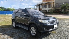 Black Toyota Fortuner 2013 for sale in Mandaue