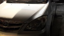 Brightsilver Toyota Avanza 2007 for sale in Quezon