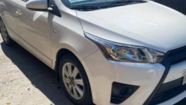 Selling White Toyota Yaris 2017 in Las Piñas
