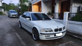 Selling White BMW 318I 1999 in Cebu