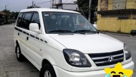 Selling White Mitsubishi Adventure 2014 in Las Piñas