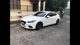Selling White Mazda 3 2015 in Santo Tomas