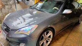 Selling Silver Hyundai Genesis Coupe 2011 in Santa Maria