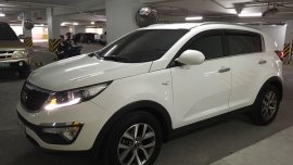 White Kia Sportage 2015 for sale in Quezon