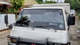 White Mitsubishi L300 1995 for sale in Manila