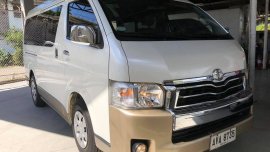 2015 Toyota Super Grandia Automatic
