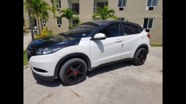 White Honda HR-V 2016 for sale in Lapu-Lapu