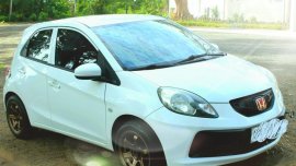 Selling White Honda Brio 2015 in Olongapo
