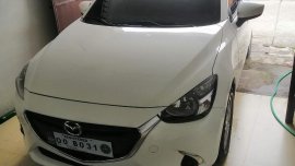 Selling White Mazda 2 2018 in Manila