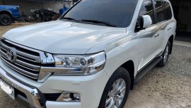 Toyota Land Cruiser LC200 Auto 2018
