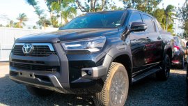 Tough on Every Road - Hilux Conquest 2.4 4x2 A/T