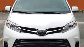 Brand new 2020 Toyota Sienna LE