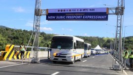 P1.6-billion Subic Freeport Expressway officially opens