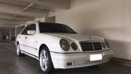 2000 Mercedes Benz E240