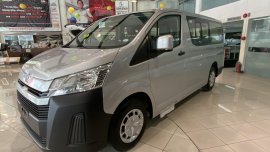 2021 TOYOTA HIACE COMMUTER DELUXE- GRADUATION DEALS