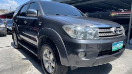 Toyota Fortuner 2010 G Diesel Automatic