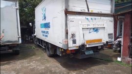 1995 Isuzu forward 210