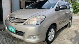 2010 Toyota Innova AT