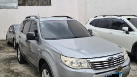 Subaru Forester 2010 AT