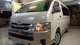 Toyota Hi-ace GL Grandia (2018) A/T