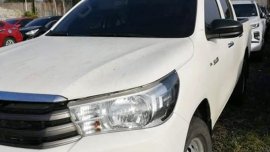 2019 TOYOTA HILUX E , Manual 4x4