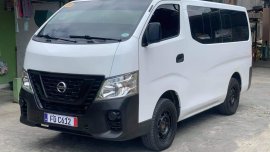 NISSAN NV350 2018 MANUAL 15 SEATER