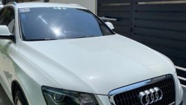 Selling White Audi Quattro 2012 in Manila