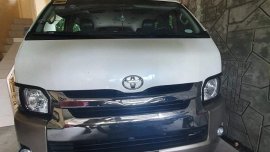 Sell used 2015 Toyota Hiace Van