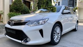 2017 Toyota Camry 2.5V