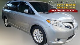 2016 TOYOTA SIENNA LIMITED