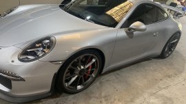 Sell Grey 2015 Porsche Gt3 in Makati