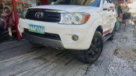 TOYOTA FORTUNER 2009 G  A/T GAS 