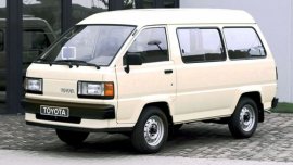 Toyota LiteAce: a simple but reliable people carrier 