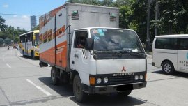 Light trucks now banned on EDSA, Shaw Blvd