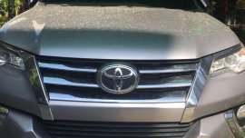 Selling Toyota Fortuner 2019
