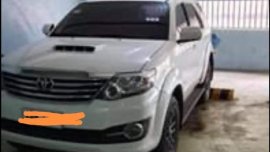 Sell White 2015 Toyota Fortuner