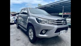 Selling Brightsilver Toyota Hilux 2020 in Las Piñas