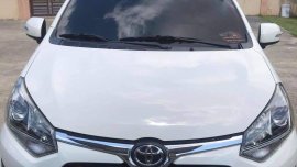 Selling White Toyota Wigo 2019 in Lipa