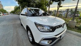  White 2019 SsangYong Tivoli SUV