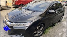 Selling Honda City 2015