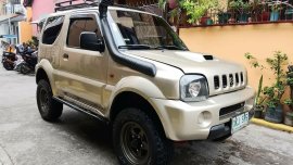Selling Suzuki Jimny 2003 