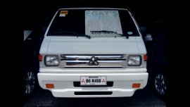 Mitsubishi L300 2020