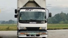 Isuzu Forward 1999
