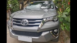 Selling Brightsilver Toyota Fortuner 2017 in Makati
