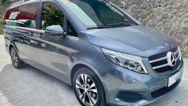 Selling Mercedes-Benz V-Class 2018