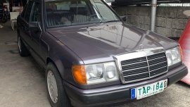 Mercedes-Benz W124 1987